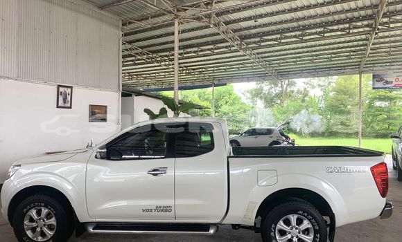 ซื้อ รถมือสอง Nissan Navara Calibre ขาว รถยนต์ ใน %{เมือง} ใน ขอนแก่น ซื้อ รถมือสอง Nissan Navara Calibre ขาว รถยนต์ ใน %{เมือง} ใน ขอนแก่น