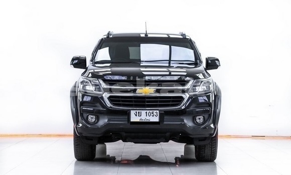 Buy Used Chevrolet TrailBlazer Black Car in Bangkok in Bangkok Buy Used Chevrolet TrailBlazer Black Car in Bangkok in Bangkok