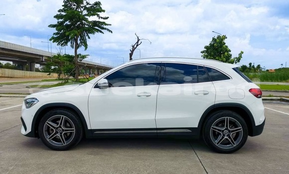 Buy Used Mercedes-Benz GLA-klasse AMG White Car in Bangkok in Bangkok Buy Used Mercedes-Benz GLA-klasse AMG White Car in Bangkok in Bangkok