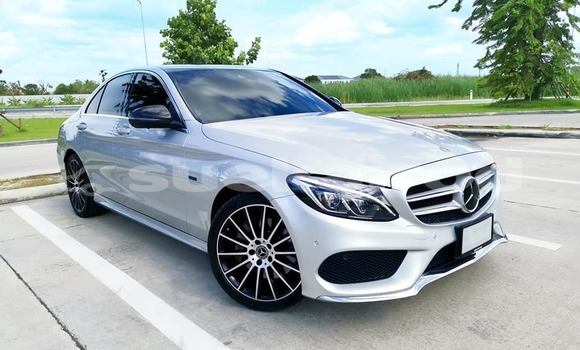 ซื้อ รถมือสอง Mercedes-Benz C-klasse AMG เงิน รถยนต์ ใน %{เมือง} ใน กรุงเทพมหานคร