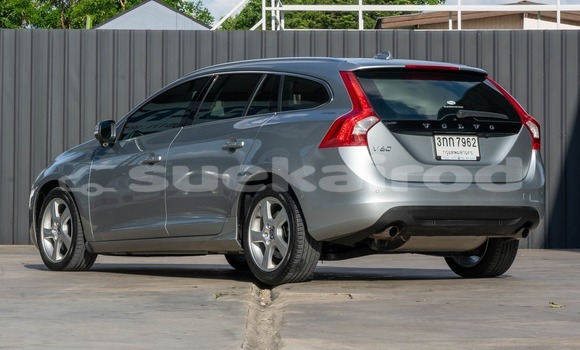 Buy Used Volvo V60 Silver Car in Bangkok in Bangkok Buy Used Volvo V60 Silver Car in Bangkok in Bangkok