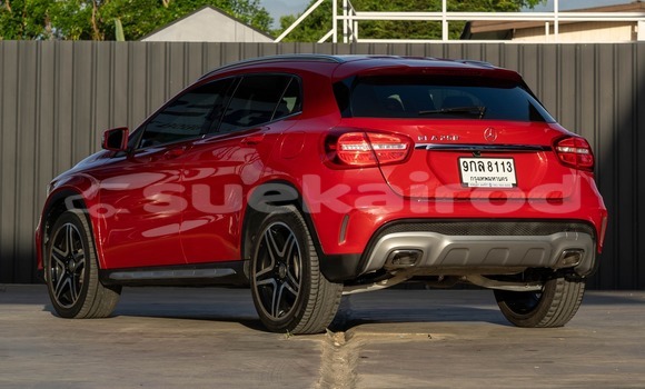 Buy Used Mercedes-Benz GLA-klasse Red Car in Bangkok in Bangkok Buy Used Mercedes-Benz GLA-klasse Red Car in Bangkok in Bangkok