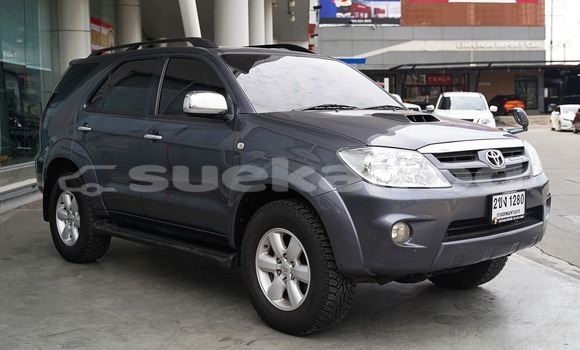 Buy Used Toyota Fortuner Black Car in Bangkok in Bangkok Buy Used Toyota Fortuner Black Car in Bangkok in Bangkok