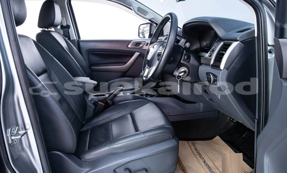 ซื้อ รถมือสอง Ford Everest เงิน รถยนต์ ใน %{เมือง} ใน กรุงเทพมหานคร ซื้อ รถมือสอง Ford Everest เงิน รถยนต์ ใน %{เมือง} ใน กรุงเทพมหานคร