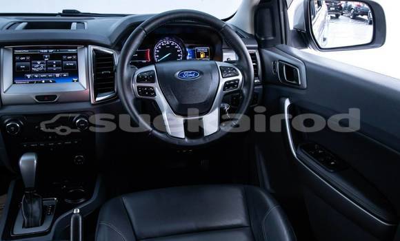 ซื้อ รถมือสอง Ford Everest เงิน รถยนต์ ใน %{เมือง} ใน กรุงเทพมหานคร ซื้อ รถมือสอง Ford Everest เงิน รถยนต์ ใน %{เมือง} ใน กรุงเทพมหานคร