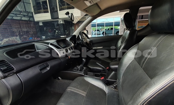 Buy Used Mitsubishi Triton White Car in Bangkok in Bangkok Buy Used Mitsubishi Triton White Car in Bangkok in Bangkok