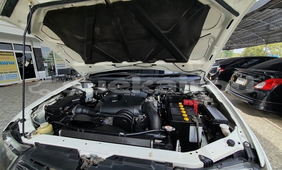 Buy Used Mitsubishi Triton White Car in Bangkok in Bangkok Buy Used Mitsubishi Triton White Car in Bangkok in Bangkok