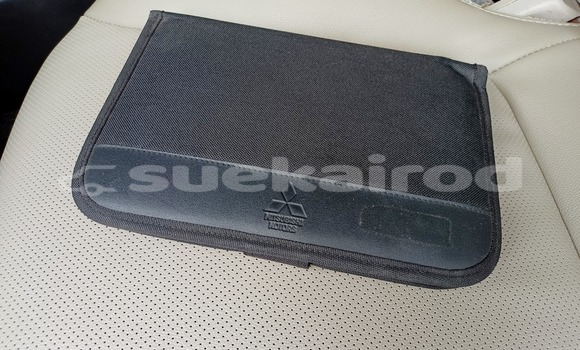 ซื้อ รถมือสอง Mitsubishi Pajero Sport ขาว รถยนต์ ใน %{เมือง} ใน กรุงเทพมหานคร ซื้อ รถมือสอง Mitsubishi Pajero Sport ขาว รถยนต์ ใน %{เมือง} ใน กรุงเทพมหานคร