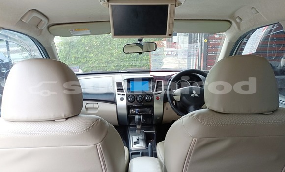 ซื้อ รถมือสอง Mitsubishi Pajero Sport ขาว รถยนต์ ใน %{เมือง} ใน กรุงเทพมหานคร ซื้อ รถมือสอง Mitsubishi Pajero Sport ขาว รถยนต์ ใน %{เมือง} ใน กรุงเทพมหานคร