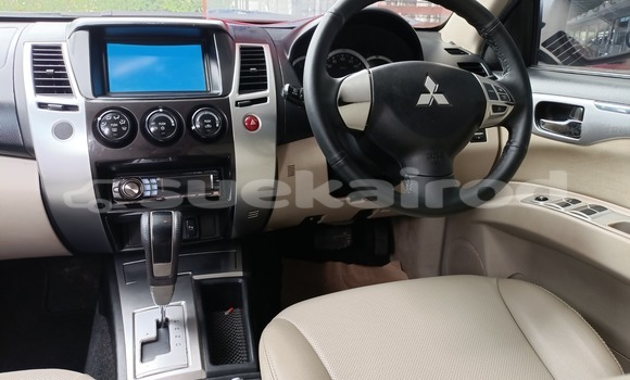 ซื้อ รถมือสอง Mitsubishi Pajero Sport ขาว รถยนต์ ใน %{เมือง} ใน กรุงเทพมหานคร ซื้อ รถมือสอง Mitsubishi Pajero Sport ขาว รถยนต์ ใน %{เมือง} ใน กรุงเทพมหานคร