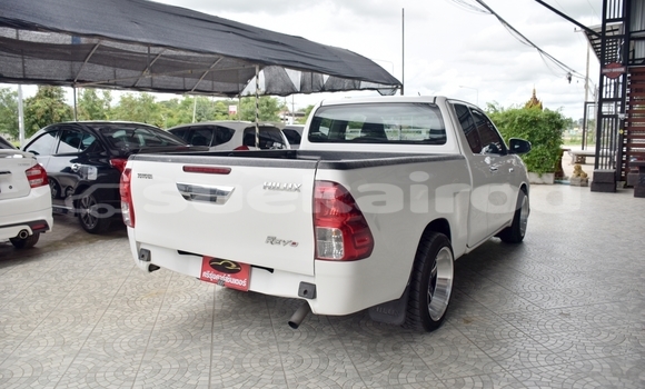 ซื้อ รถมือสอง Toyota Hiluxe Revo ขาว รถยนต์ ใน %{เมือง} ใน กรุงเทพมหานคร ซื้อ รถมือสอง Toyota Hiluxe Revo ขาว รถยนต์ ใน %{เมือง} ใน กรุงเทพมหานคร
