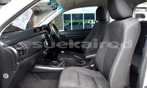 ซื้อ รถมือสอง Toyota Hiluxe Revo ขาว รถยนต์ ใน %{เมือง} ใน กรุงเทพมหานคร ซื้อ รถมือสอง Toyota Hiluxe Revo ขาว รถยนต์ ใน %{เมือง} ใน กรุงเทพมหานคร