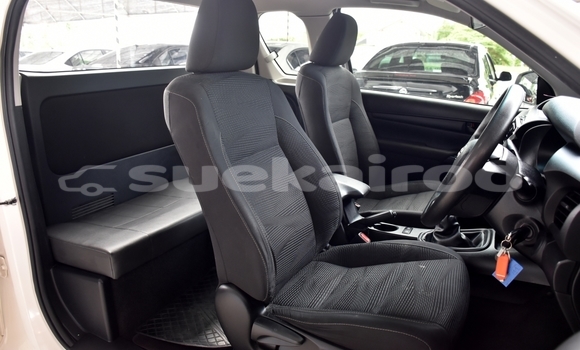 ซื้อ รถมือสอง Toyota Hiluxe Revo ขาว รถยนต์ ใน %{เมือง} ใน กรุงเทพมหานคร ซื้อ รถมือสอง Toyota Hiluxe Revo ขาว รถยนต์ ใน %{เมือง} ใน กรุงเทพมหานคร