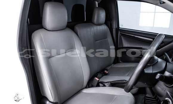 Buy Used Isuzu D-Max White Car in Bangkok in Bangkok Buy Used Isuzu D-Max White Car in Bangkok in Bangkok