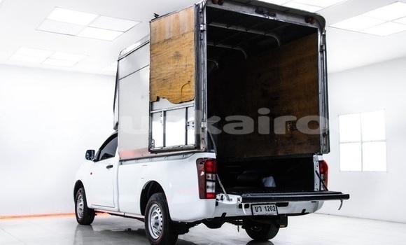 Buy Used Isuzu D-Max White Car in Bangkok in Bangkok Buy Used Isuzu D-Max White Car in Bangkok in Bangkok