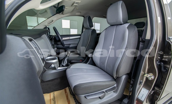 Buy Used Chevrolet Colorado Brown Car in Bangkok in Bangkok Buy Used Chevrolet Colorado Brown Car in Bangkok in Bangkok