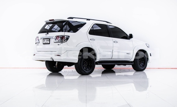 Buy Used Toyota Fortuner White Car in Bangkok in Bangkok Buy Used Toyota Fortuner White Car in Bangkok in Bangkok