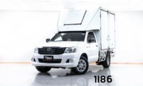 ซื้อ รถมือสอง Toyota Hiluxe VIGO ขาว รถยนต์ ใน %{เมือง} ใน กรุงเทพมหานคร ซื้อ รถมือสอง Toyota Hiluxe VIGO ขาว รถยนต์ ใน %{เมือง} ใน กรุงเทพมหานคร