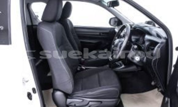 ซื้อ รถมือสอง Toyota Hiluxe Revo ขาว รถยนต์ ใน %{เมือง} ใน กรุงเทพมหานคร ซื้อ รถมือสอง Toyota Hiluxe Revo ขาว รถยนต์ ใน %{เมือง} ใน กรุงเทพมหานคร