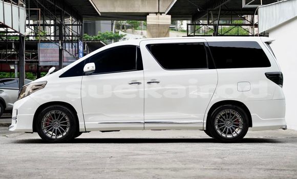 Buy Used Toyota Alphard White Car in Bangkok in Bangkok Buy Used Toyota Alphard White Car in Bangkok in Bangkok