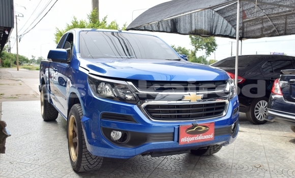 Buy Used Chevrolet Colorado Blue Car in Yasothon in Yasothon Buy Used Chevrolet Colorado Blue Car in Yasothon in Yasothon