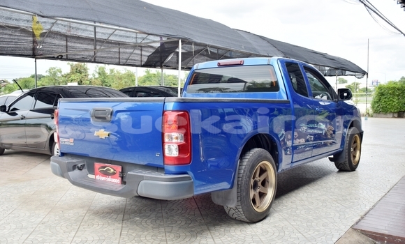 Buy Used Chevrolet Colorado Blue Car in Yasothon in Yasothon Buy Used Chevrolet Colorado Blue Car in Yasothon in Yasothon