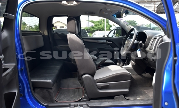 Buy Used Chevrolet Colorado Blue Car in Yasothon in Yasothon Buy Used Chevrolet Colorado Blue Car in Yasothon in Yasothon