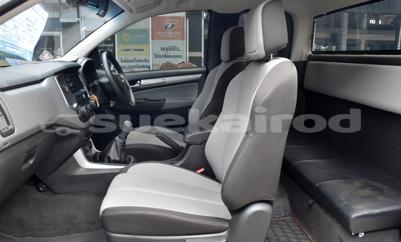 Buy Used Chevrolet Colorado Blue Car in Yasothon in Yasothon Buy Used Chevrolet Colorado Blue Car in Yasothon in Yasothon