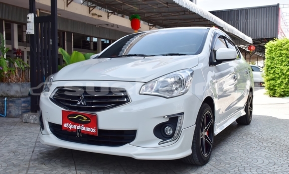 Buy Used Mitsubishi Attrage White Car in Yasothon in Yasothon