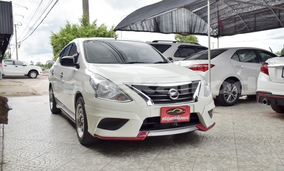 Buy Used Nissan Almera White Car in Yasothon in Yasothon Buy Used Nissan Almera White Car in Yasothon in Yasothon