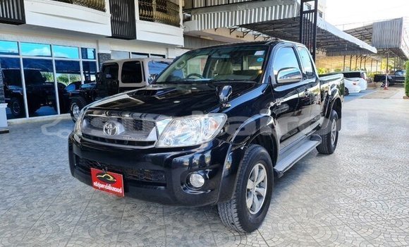 Buy Used Toyota Hiluxe VIGO Black Car in Yasothon in Yasothon