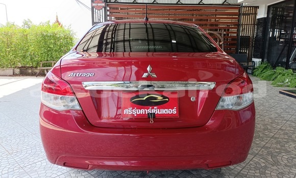 ซื้อ รถมือสอง Mitsubishi Attrage สีแดง รถยนต์ ใน %{เมือง} ใน ยโสธร ซื้อ รถมือสอง Mitsubishi Attrage สีแดง รถยนต์ ใน %{เมือง} ใน ยโสธร