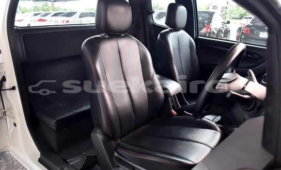 Buy Used Isuzu D-Max White Car in Yasothon in Yasothon Buy Used Isuzu D-Max White Car in Yasothon in Yasothon