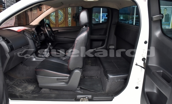 Buy Used Isuzu D-Max White Car in Yasothon in Yasothon Buy Used Isuzu D-Max White Car in Yasothon in Yasothon