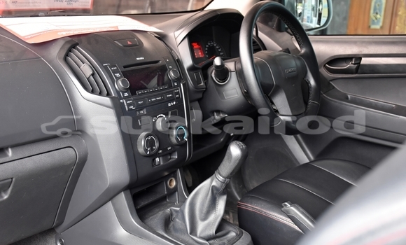 Buy Used Isuzu D-Max White Car in Yasothon in Yasothon Buy Used Isuzu D-Max White Car in Yasothon in Yasothon