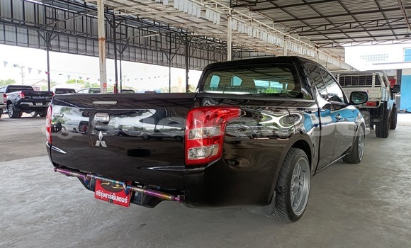 ซื้อ รถมือสอง Mitsubishi Triton สีดำ รถยนต์ ใน %{เมือง} ใน ยโสธร ซื้อ รถมือสอง Mitsubishi Triton สีดำ รถยนต์ ใน %{เมือง} ใน ยโสธร