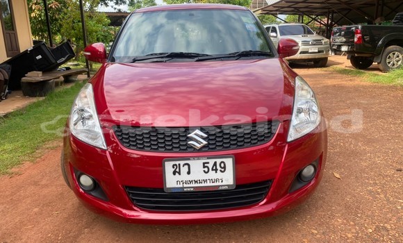 ซื้อ รถมือสอง Suzuki Swift สีแดง รถยนต์ ใน %{เมือง} ใน สกลนคร ซื้อ รถมือสอง Suzuki Swift สีแดง รถยนต์ ใน %{เมือง} ใน สกลนคร