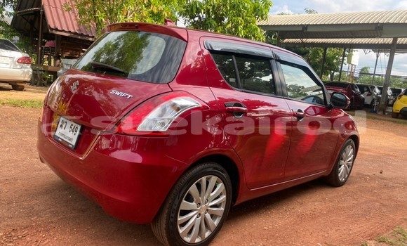 ซื้อ รถมือสอง Suzuki Swift สีแดง รถยนต์ ใน %{เมือง} ใน สกลนคร ซื้อ รถมือสอง Suzuki Swift สีแดง รถยนต์ ใน %{เมือง} ใน สกลนคร