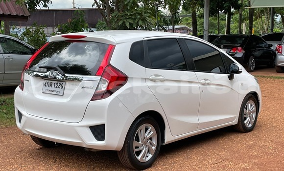 ซื้อ รถมือสอง Honda Jazz ขาว รถยนต์ ใน %{เมือง} ใน สกลนคร ซื้อ รถมือสอง Honda Jazz ขาว รถยนต์ ใน %{เมือง} ใน สกลนคร