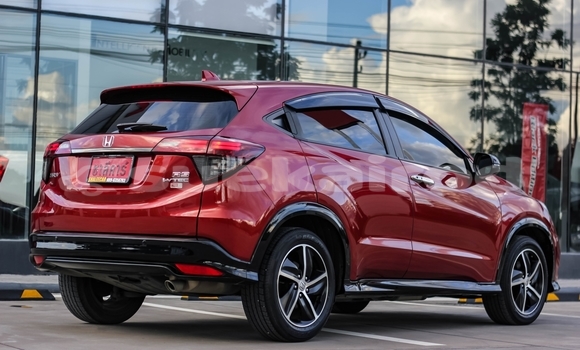 Buy Used Honda HR-V Red Car in Chiang Mai in Chiang Mai Buy Used Honda HR-V Red Car in Chiang Mai in Chiang Mai