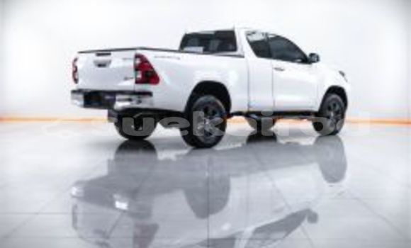 Buy Used Toyota Hiluxe Revo White Car in Bangkok in Bangkok Buy Used Toyota Hiluxe Revo White Car in Bangkok in Bangkok