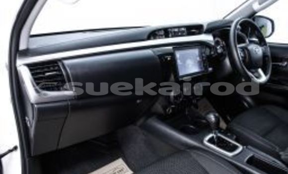 Buy Used Toyota Hiluxe Revo White Car in Bangkok in Bangkok Buy Used Toyota Hiluxe Revo White Car in Bangkok in Bangkok