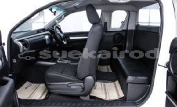 Buy Used Toyota Hiluxe Revo White Car in Bangkok in Bangkok Buy Used Toyota Hiluxe Revo White Car in Bangkok in Bangkok