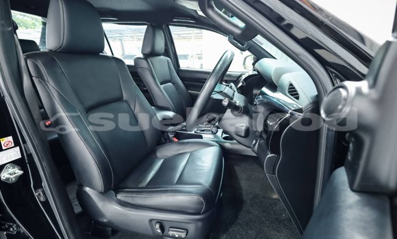 ซื้อ รถมือสอง Toyota Hiluxe Revo สีดำ รถยนต์ ใน %{เมือง} ใน กรุงเทพมหานคร ซื้อ รถมือสอง Toyota Hiluxe Revo สีดำ รถยนต์ ใน %{เมือง} ใน กรุงเทพมหานคร