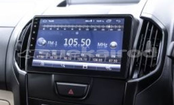 Buy Used Isuzu D-Max White Car in Bangkok in Bangkok Buy Used Isuzu D-Max White Car in Bangkok in Bangkok