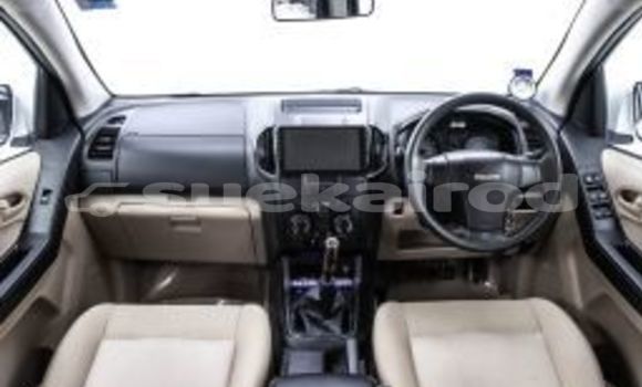 Buy Used Isuzu D-Max White Car in Bangkok in Bangkok Buy Used Isuzu D-Max White Car in Bangkok in Bangkok