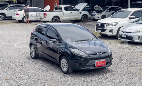 ซื้อ รถมือสอง Ford Fiesta สีดำ รถยนต์ ใน %{เมือง} ใน สุราษฎร์ธานี ซื้อ รถมือสอง Ford Fiesta สีดำ รถยนต์ ใน %{เมือง} ใน สุราษฎร์ธานี