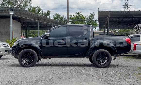 ซื้อ รถมือสอง Mitsubishi Triton สีดำ รถยนต์ ใน %{เมือง} ใน สุราษฎร์ธานี ซื้อ รถมือสอง Mitsubishi Triton สีดำ รถยนต์ ใน %{เมือง} ใน สุราษฎร์ธานี