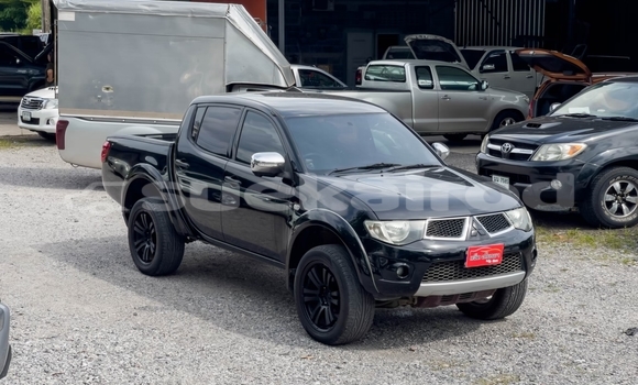 ซื้อ รถมือสอง Mitsubishi Triton สีดำ รถยนต์ ใน %{เมือง} ใน สุราษฎร์ธานี ซื้อ รถมือสอง Mitsubishi Triton สีดำ รถยนต์ ใน %{เมือง} ใน สุราษฎร์ธานี