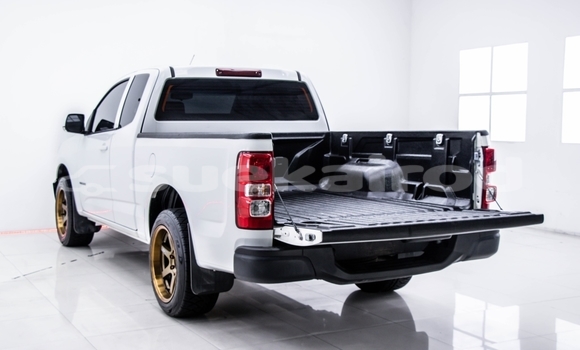 ซื้อ รถมือสอง Chevrolet Corolado ขาว รถยนต์ ใน %{เมือง} ใน กรุงเทพมหานคร ซื้อ รถมือสอง Chevrolet Corolado ขาว รถยนต์ ใน %{เมือง} ใน กรุงเทพมหานคร